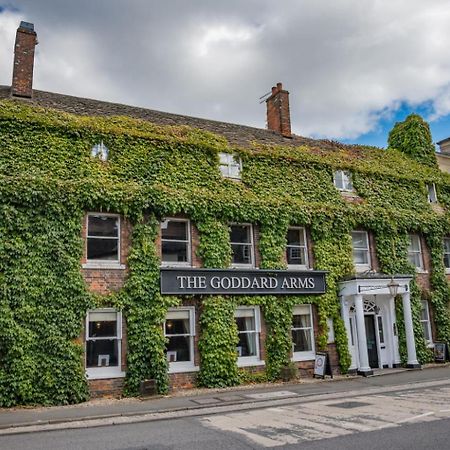 The Goddard Arms Hotel Swindon Eksteriør billede
