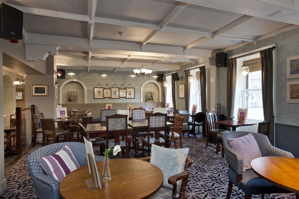 The Goddard Arms Hotel Swindon Eksteriør billede