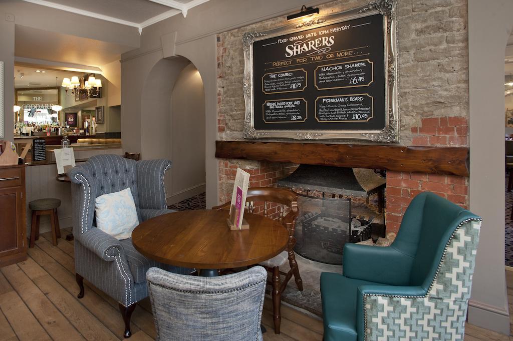 The Goddard Arms Hotel Swindon Eksteriør billede