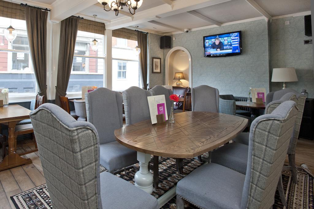 The Goddard Arms Hotel Swindon Eksteriør billede